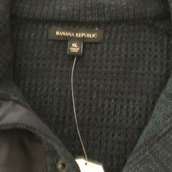Banana Republic sweater - Picture 2 of 2